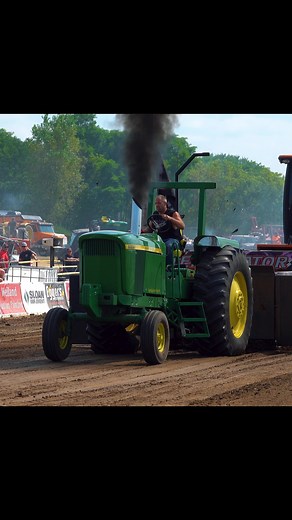86K views · 1.7K reactions | JD 6030 Chugging along!! #stock #Farmstock #fblifestyle | Farm Stock Tractor Pullers | Facebook