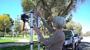 Unloading an EZ Lite Cruiser with the Foldable Portable Lift