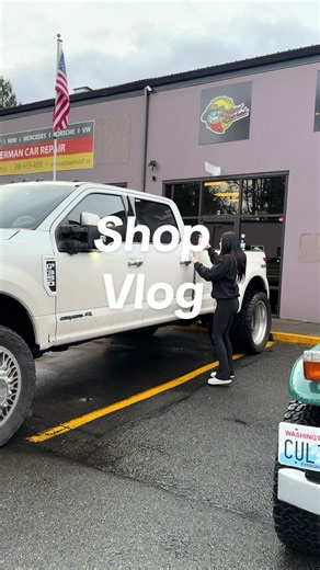 Exploring Daddy's Shop: A Morning Vlog