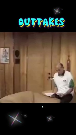 Bill Gets One In..#foryou #youcantsaythat #waittilltheend #😂 #funny #outtakes #bloopers #billfagerbakke #craigtnelson #cast #retro #tv #show #coach #cantstoplaughing #tictok #fyp