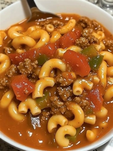 18K views · 165 reactions | "This is the best goulash recipe. One of my childhood favorites that I still make!!! Recipe in First Comments. | Easy recipes with Juliet Morgan | Facebook