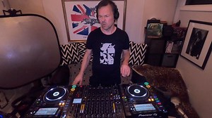 You’ve caught me behind the decks delivering this week’s Lockdown Mix! Tracklist Kid Enigma & Ed Nice - Provide The Deepshakerz feat Martin Wilson - House Want You Evan Duthie - You Got Lucky Boris Ross - Hee Better Lost Than Stupid - Overboard (Dennis Ferrer Remix) La Fleur - Stalker | Pete Tong