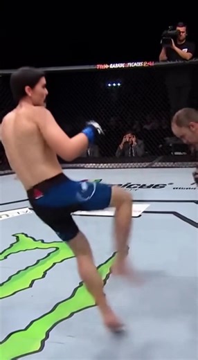 9.5K views · 26 reactions | Nikola Tesla vs Thomas Edison #mma #scientists #themotherofallnerds | The Mother of All Nerds | Facebook