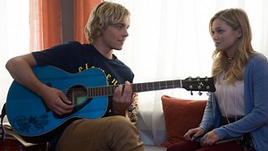 ‘Status Update’ Trailer