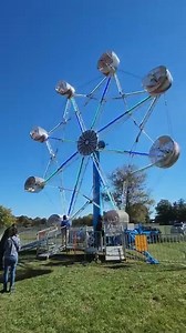 Rock-O-Plane - Valley Amusements - Flying Pan Farm - Herndon, VA - formerly owned by Snyder's Amusements. Filmed by Ray | Fun Fair Rides
