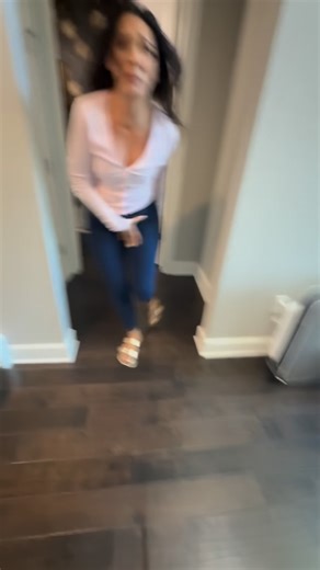 Ryan & Jen Hamilton (HAMMY TV) on Instagram: "Husband Pranking wife compilation😂👧🏻💀"