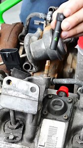 NEW PRODUCT ALERT! GripEdge's MX32DS Master Extractor Set expand on our best selling MX32S, now in DEEP variants. This is THE kit to keep in your toolbox to solve issues from snapped studs to stripped lugs. Don't get caught without our straight cut, non-taper extractors. | GripEdge Tools