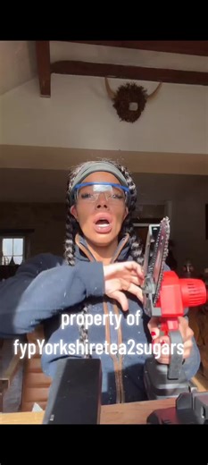 Safety Tips for Using a Chainsaw: Essential Gear & Maintenance