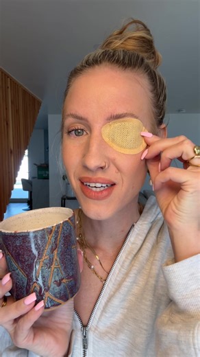 Your reminder today: More scars = more wisdom. More embodied lessons. More experiences to share. Kintsugi, the Japanese art of repairing broken pottery with gold. The philosophy: the cracks are what make it more valuable. Mug @thehalfblindpotter Eye @rachel.mackenzlee @funeyefund @centerforocularprosthetics Your story didn’t break you. It refined you. Comment SEE below to attend the first ever masterclass for those asking themselves: “When does a traumatic eye injury become less traumatic?” 👁️✨