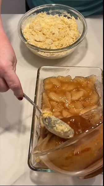 Cake Mix Hack 😋🍏