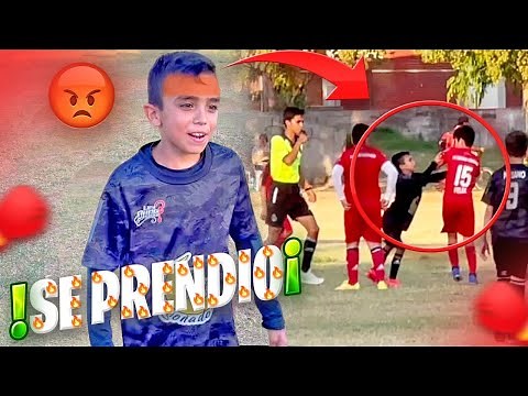 VALENTE IS ATTACKED AND DEFENDS HIMSELF IN A FOOTBALL MATCH ⚽️🔥 / JOIN SOÑADORES FC ‼️/ Grillo La...