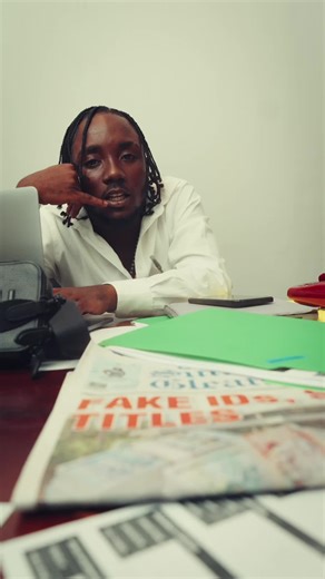 This is Mr Coop! 🤙🏾 #HelloJennifer ☎️ #NahStop #1UFO #spaceman #fyp 🎹 : @wvrldfamous / @𝔗𝔥𝔢 𝔤𝔬𝔞𝔱👽👣