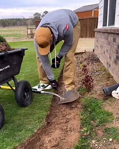 This guy found an easy way of extending the flower beds... ✂️ | LADbible