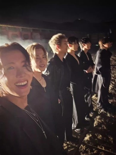 J-Hope ❤️🐿️✨