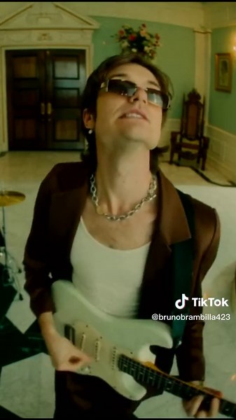 #indie #cancion #lyrics #viral #traducciones #rockalternativo #rock #indiemusic #indierock #indiesub #subespañol #clasic #vundabar #alienblues #alienbluesvundabar #musicvideo #indievide #indievideomusik #band #indieband #musica #music #fyp #popular #fy #foryou #foryoupage #fypシ #fpyシ #fypage #fypシ゚viral #fypdongggggggg #fyy #fyr #fyyyyyyyyyyyyyyyy #foryou Alien Blues - Vundabar