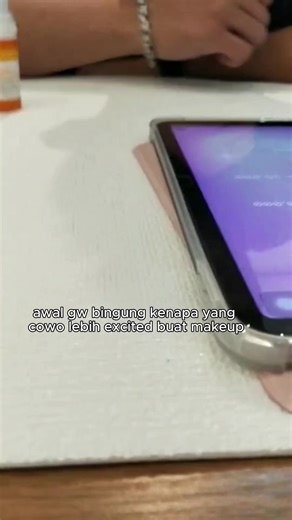 rolenya agak ketuker ya #fyp #makeup #viral #customer