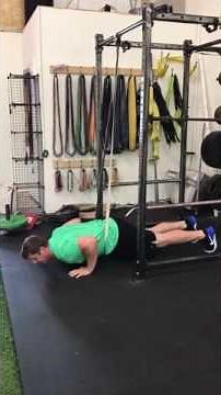 How To: Banded Plyo Push-ups | Strength Empire