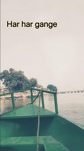 river boat ⛵🚢