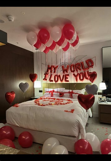 Spoil Your Loved One: Romantic Balloon Decor Ideas
