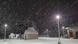 The flakes are flying in Maine! A sign winter isn't too far off. These were the sights overnight in Northern Maine. More snow is expected on Wednesday. (📹:NWS Caribou) #MyMaine DETAILS: https://bit.ly/3UX2ZJB | WGME CBS 13 News, Portland