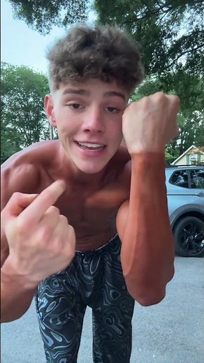 Bodybuilding Tan Difference...