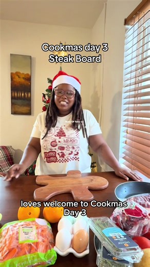 Welcome to COOKMAS day 3!! Steak board! Girl dinner! Basic cranberry reduction sauce (I did not use measurements in this video) Ingredients (makes ~1 cup) \t•\t1 cup fresh cranberries \t•\t1 small shallot, finely minced \t•\t2 tbsp unsalted butter, divided \t•\t¼ cup red wine vinegar \t•\t½ cup orange juice (fresh is ideal) \t•\t¼–⅓ cup water (as needed for consistency) \t•\t1–2 tbsp honey or sugar (optional, depending on how tart you want it) \t•\t⅛ tsp ground cloves (a little goes a LONG way) 