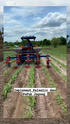 367K views · 1.8K reactions | Traktor Dengan Implement Pelantir sekaligus Pemupukan Kerja Cepat #pengikut #semuaorang #sorotan | Putu Artawan | Facebook