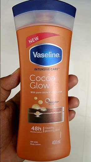 Vaseline Intensive Care Cocoa Glow Body Lotion with Pure Cocoa & Shea Butter 400ml