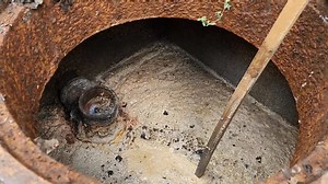 What is a Grease Trap, and what it looks like pumping one!!! | GreenPro