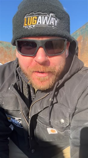 Lug Away Junk Removal on Instagram: "Welcome to 2026! Let’s talk goals AND what we can’t leave behind."