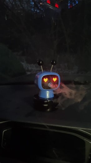 Transform your car with this intelligent robot aromatherapy diffuser!🚗 Adjustable scent levels and 2 amazing fragrances for a refreshing drive! #CarDiffuser #Aromatherapy #BlackFriday #TikTokMadeMeBuylt #valentinesday