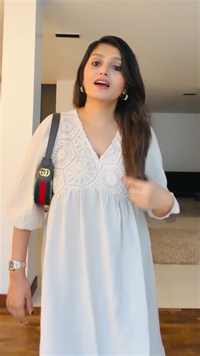 Anoosha George-Sunoj on Instagram: "Fashion on a budget - episode 2 Red floral Kurta set at INR 800/- 🌸 Comment “ ravishing red “ for all link🔗 Footwear : @taaramitraofficial (Outfit , Indian suit , cotton shawl , desi look, jewelry , budget outfit , Indian wear , salwar suit , Xmas look, cotton suit , Indian look)"