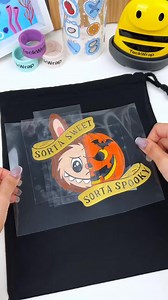 742K views · 1.1K reactions | Half cute, half spooky笠 Your must-have trick-or-treat bag朗 Materials -TECKWRAP PU HTV orange, rustic copper, almond, cinnamon, coral pink, yellow, white -TECKWRAP mini press -Wax paper #teckwrapcraft #teckwrapvinyl #smallbusiness #HTV #halloween #giftidea #heattransfer #labubu #labubuthemonsters #ironon #heatpress #craft #diy | TeckWrap Craft | Facebook