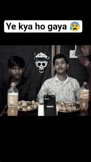 100 momos eating challenge on 15 minutes 😱😰 #momos #eatingchallenge #challenge #shorts