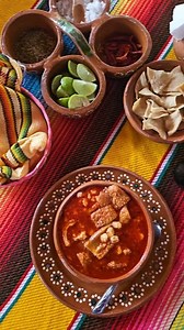 Ya te espera un buen menudo en Buffalo West Restaurant 🦬 😋 solo Sabados y Domingos Los fines de semana son para disfrutar en un lugar muy original, lleno de naturaleza y deliciosa comida 😋 Disfruta de: Gorditas Menudo 🥣 Carnitas 🐷 Ademas de deliciosas bebidas🥤🧋 🍻🍺 Y más sabrosuras! 📍Poblado de Morcillo a pie de carretera, antes de llegar a la presa Peña del Águila 🦅 🗓️ Sabados y Domingos 8:00am a 5:00pm 📱Informes: 6182742096 y 6181553213 #Restaurante #Gorditas #Menudo #SalDelaRutina