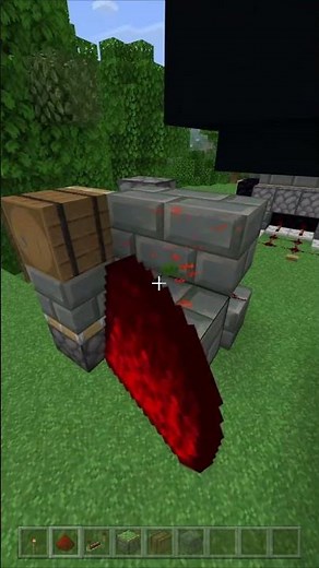 Minecraft Bedrock – Hidden chest tutorial