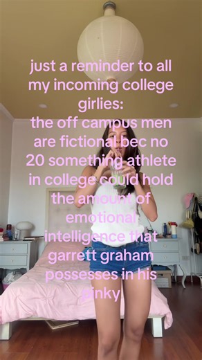 Rocio Trillo (@rocioytrillo)’s video of off campus