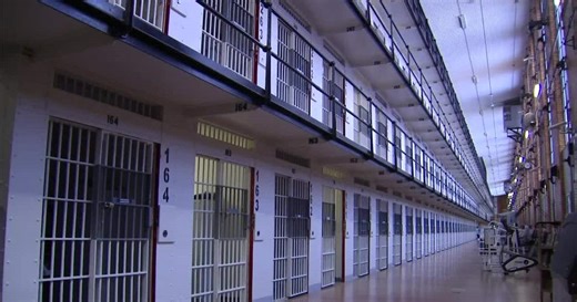 ICE detainer numbers in Minnesota don't add up: Surge fact check