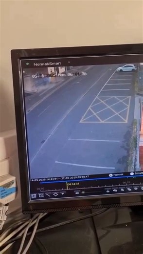 🎥 Watch: This was the moment a speeding driver hurtled along a pavement and smashed into a bathroom showrooms at 6am in the morning 👇 | Blackpool Gazette