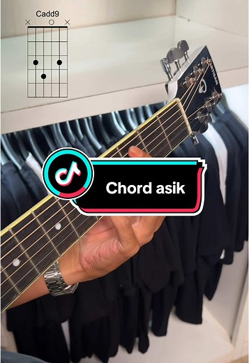 Belajar Chord Gitar Akustik yang Asik