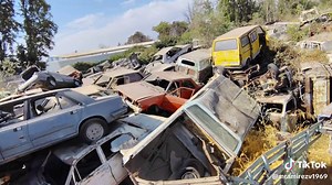 #desarmaduria #autosviejos #corollaliftback