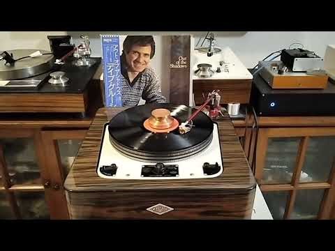 Resonance test on a carbon fiber modified Lenco tonearm and Lyra Delos cartridge