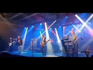 Loverboy - Working For The Weekend Live Cancun