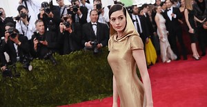 Anne Hathway's 27 Most Iconic Fashion Moments