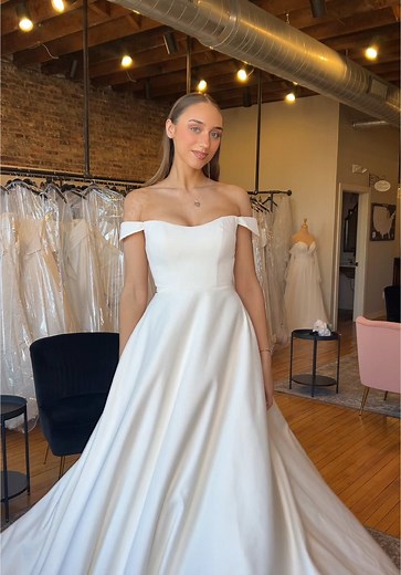 Marilyn from WREN Bridal: Your Dream Wedding Dress