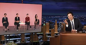 Squid Game: il cast si sfida ad una serie di giochi durante il The Tonight Show di Jimmy Fallon [VIDEO]