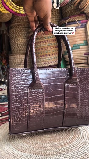 Send a dm on WhatsApp: 09090359702 to place your orders💋