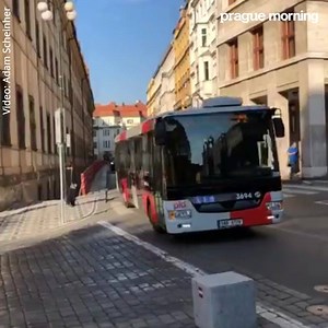 The first of Prague’s newly designed buses. The grey-red design will first be featured on the bus line 176, which transports passengers on the route from Karlovo náměstí to Strahov. | Prague Morning