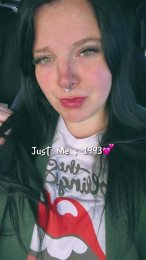 Just Me No AI Or Filters 💕🫶🏻 drop your beautiful faces in comments ☺️#fyp #just#nofiltersneeded