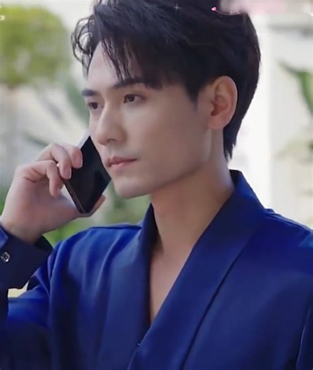 1.9K views · 28 reactions | Chồng quyết định ly hôn ngay lập tức, khi phát hiện vợ gặp lại tình cũ vào đúng ngày kỷ niệm ngày cưới. | EbyDa5_ver | Facebook